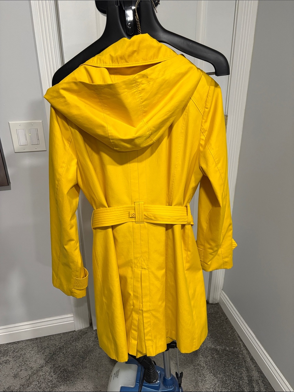 London Fog Bright Yellow Double-Breasted Trench Coat with Belt - Picture 2 of 4